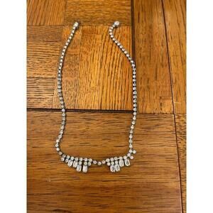 Rhinestone necklace
Clasp not working 
15.5” end to end